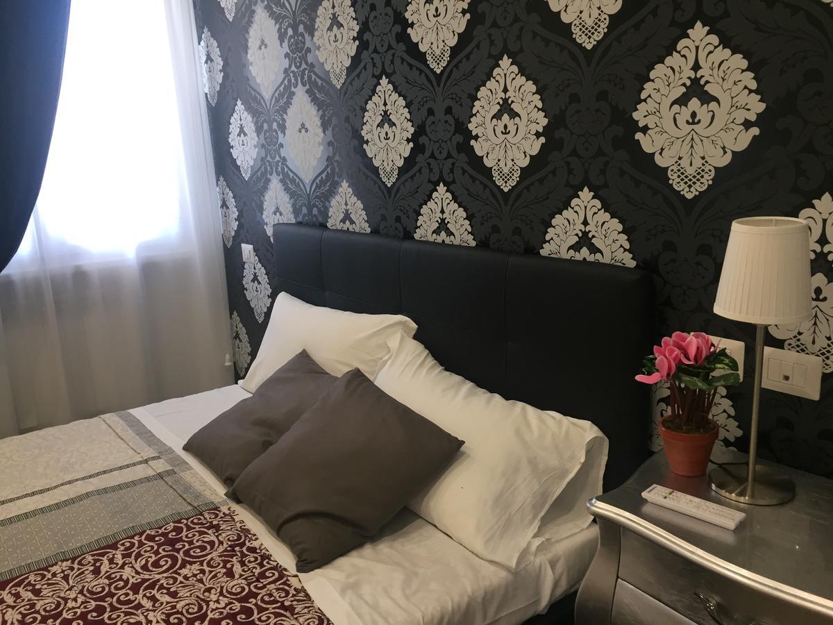 Suite Colosseo Apt. Rome Extérieur photo